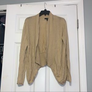 Willi Smith medium camel cardigan sweater like new top knit long sleeve